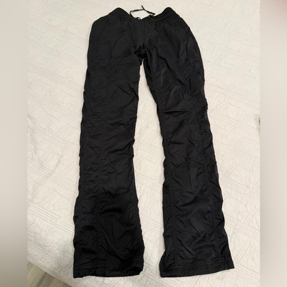 The North Face Women's Black Aphrodite Motion Performance Pants